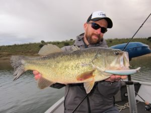 Guide de peche au black bass en Espagne